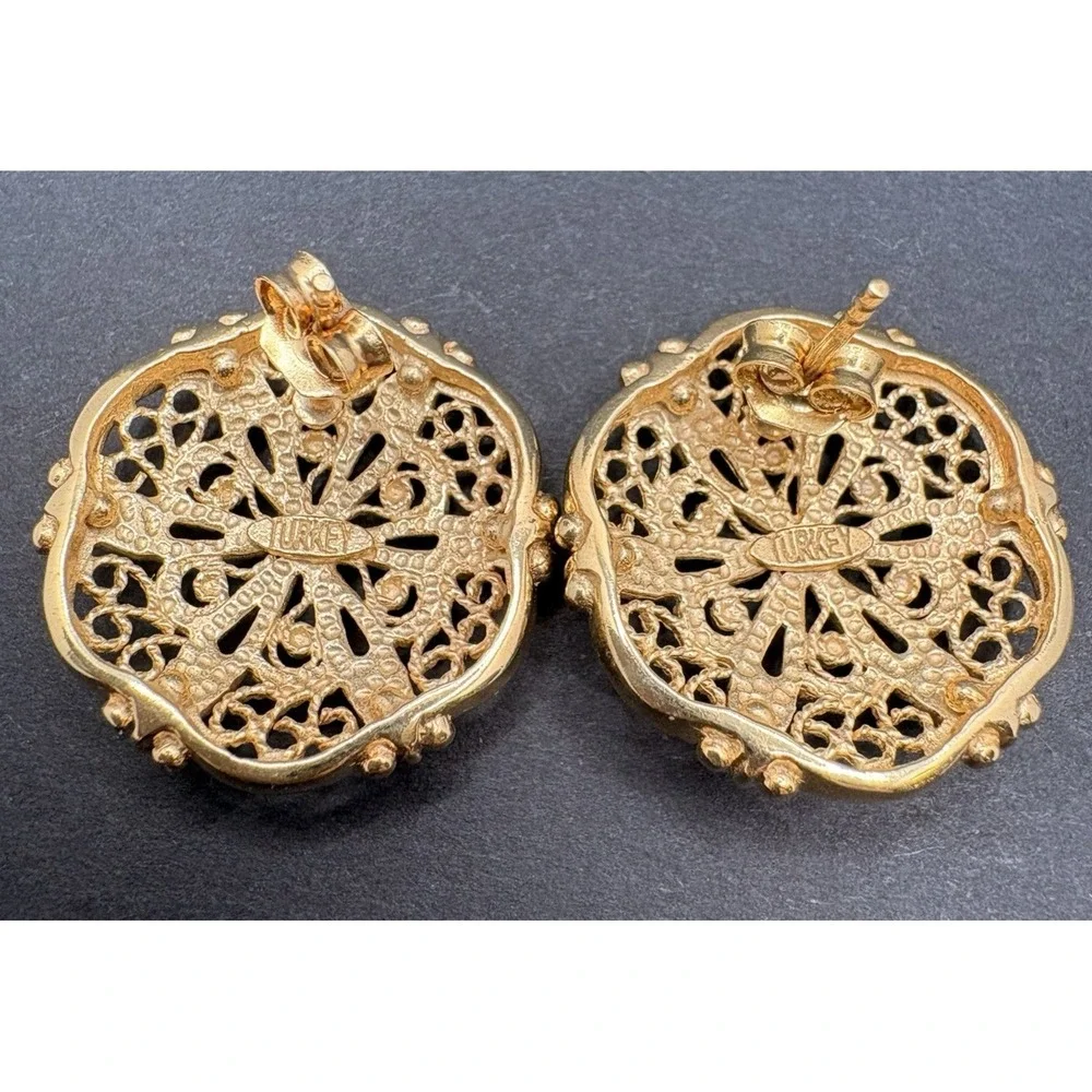 Vintage Turkey Sunburst Filigree Gold Tone Pierced Post Earrings‎ Ornate Classic